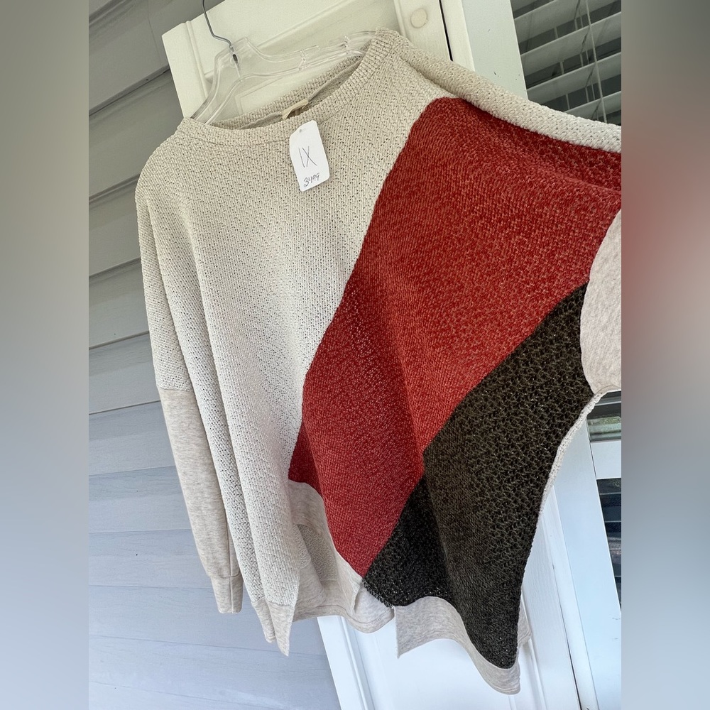 Boutique top - Picture 11 of 12
